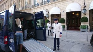 hotel_chaise_Whee_voiture